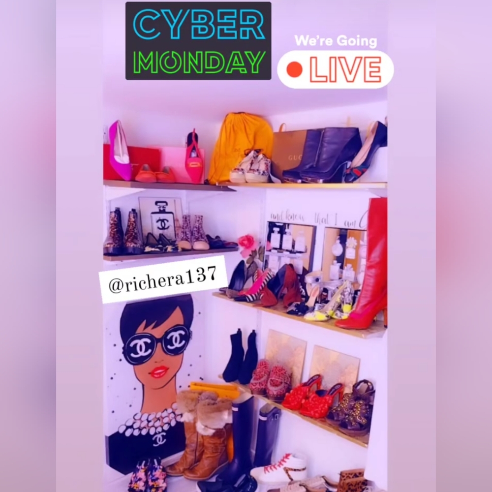Like this Listing! Please share my POP UP SHOW! CHANEL LV - Picture 1 of 4